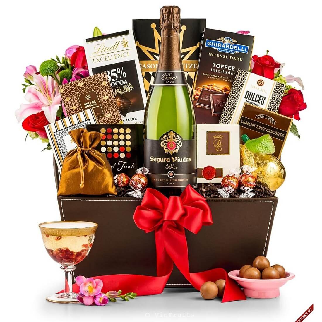 Khẳng định đẳng cấp doanh nghiệp với quà tặng khách hàng dịp tết